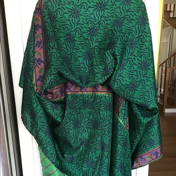 Silk wrap-a-round skirt - Picture 2 of 3